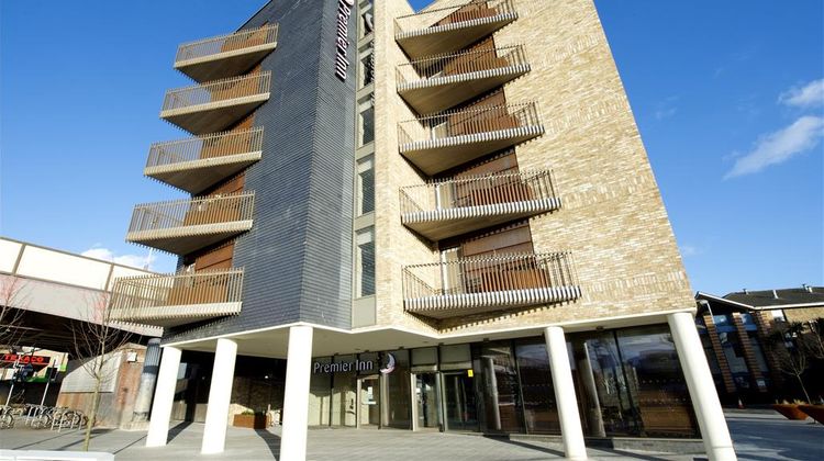Premier Inn London Lewisham Exterior