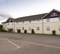 Premier Inn Caerphilly (Crossways) Exterior