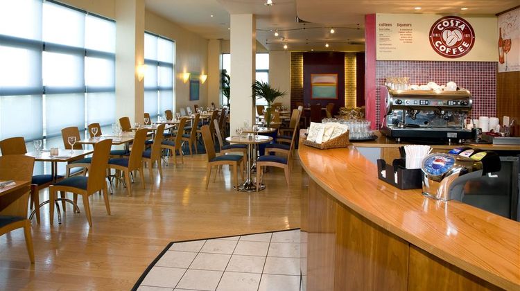 Premier Inn London Wimbledon South Restaurant