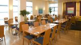 <b>Premier Inn London Wimbledon South Restaurant</b>. Images powered by <a href="https://iceportal.shijigroup.com/" title="IcePortal" target="_blank">IcePortal</a>.