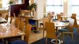 <b>Premier Inn London Wimbledon South Restaurant</b>. Images powered by <a href="https://iceportal.shijigroup.com/" title="IcePortal" target="_blank">IcePortal</a>.