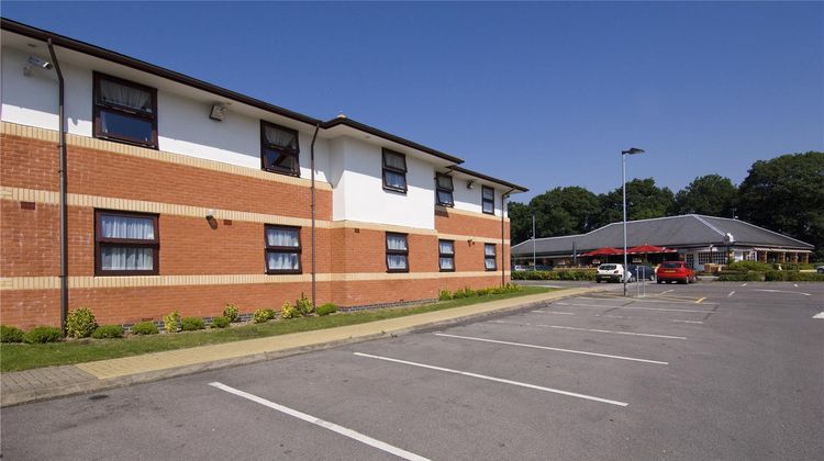 Premier Inn Fareham Exterior