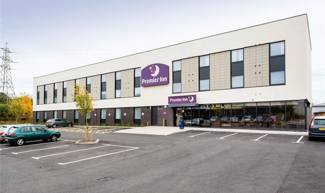 Premier Inn Malvern Exterior
