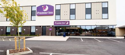 Premier Inn Malvern Exterior