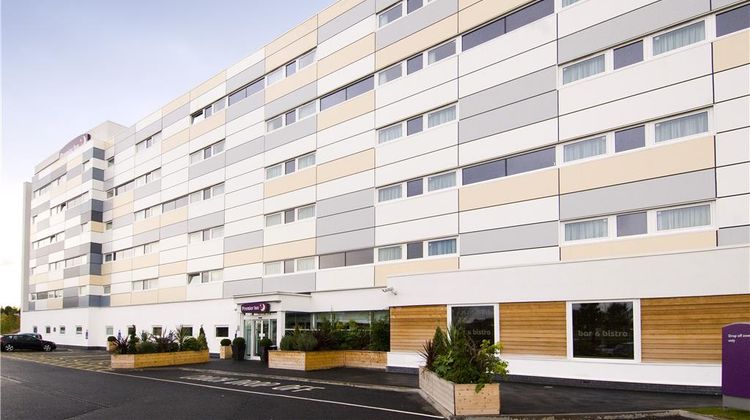 Premier Inn Manchester Airport South Exterior
