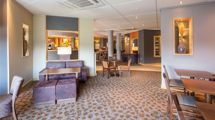 Premier Inn Stoke-Trentham Garden Restaurant