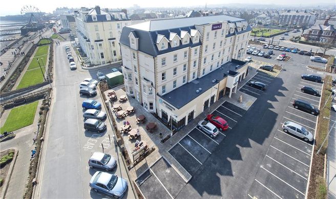 Premier Inn Bridlington Seafront hotel Exterior