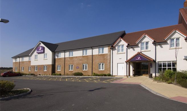 Premier Inn Frome Exterior