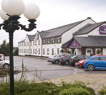 Premier Inn Stirling South Exterior