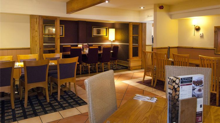 Premier Inn Christchurch / Highcliffe Restaurant