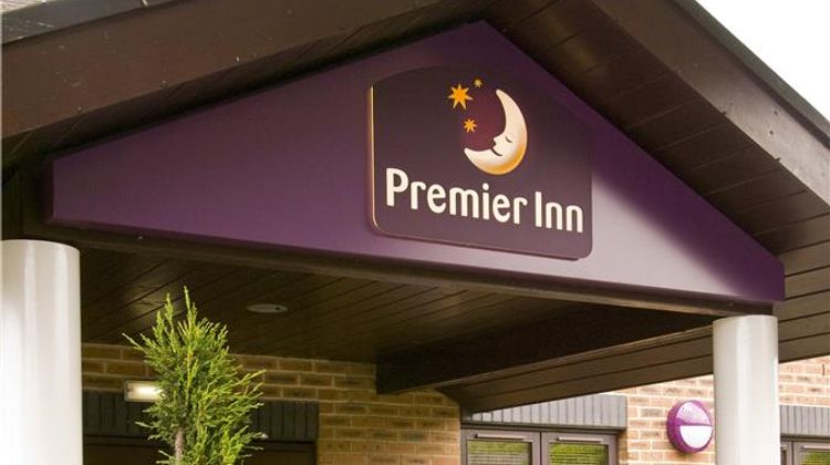 Premier Inn Hemel Hempstead West Exterior