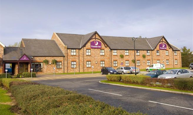 Premier Inn Wigan (M6, J25) Exterior