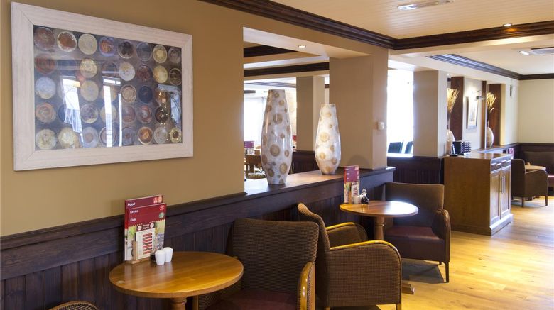 <b>Premier Inn London Dagenham Restaurant</b>. Images powered by <a href="https://iceportal.shijigroup.com/" title="IcePortal" target="_blank">IcePortal</a>.