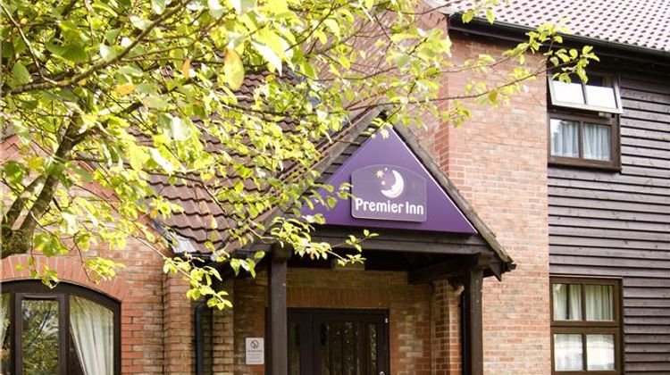 Premier Inn Bridgend M4 J35 Exterior