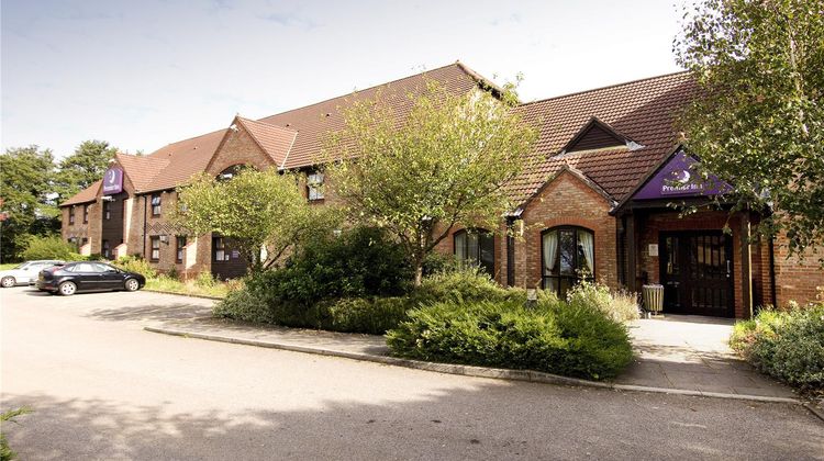 Premier Inn Bridgend M4 J35 Exterior