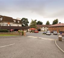 Premier Inn Nottingham South Exterior
