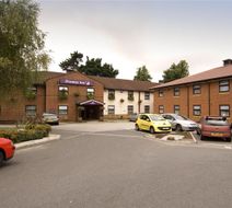Premier Inn Nottingham South Exterior