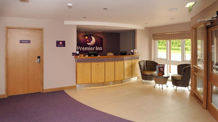 Premier Inn Redditch North (A441) Lobby