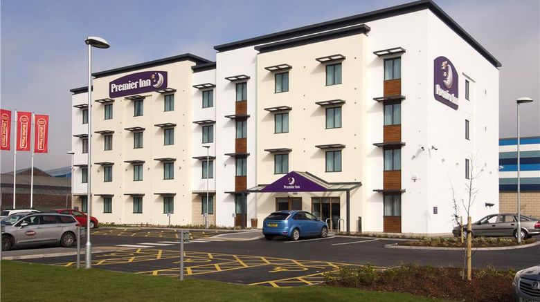 <b>Premier Inn Hotel Widnes Exterior</b>. Images powered by <a href="https://iceportal.shijigroup.com/" title="IcePortal" target="_blank">IcePortal</a>.