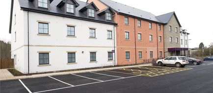 Premier Inn Monmouth hotel Exterior