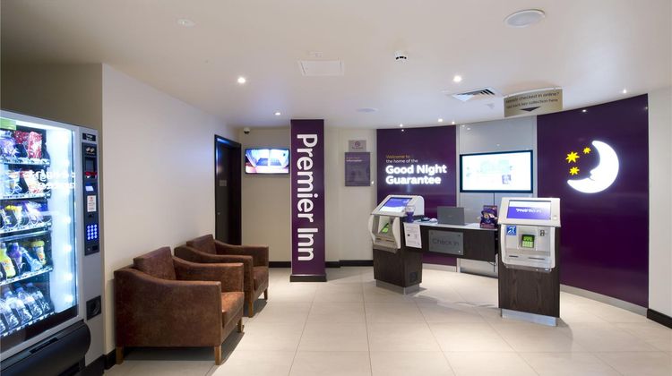 Premier Inn Monmouth hotel Lobby