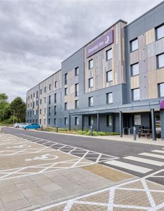 Premier Inn Milton Keynes - Willen Lake