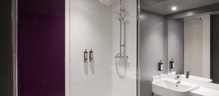 Premier Inn Staines-upon-Thames Room