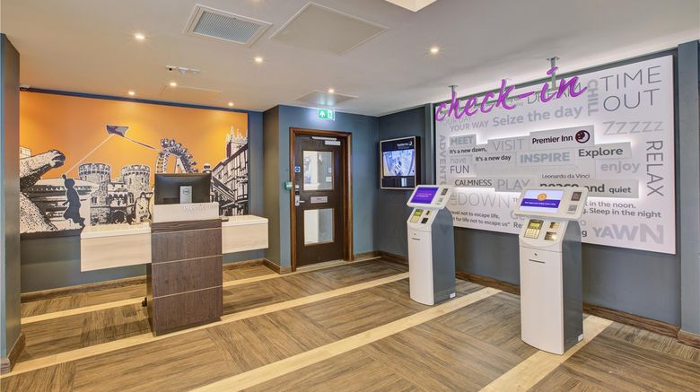 <b>Premier Inn Haywards Heath Lobby</b>. Images powered by <a href="https://iceportal.shijigroup.com/" title="IcePortal" target="_blank">IcePortal</a>.
