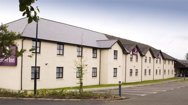 Premier Inn Glasgow (Motherwell) Exterior