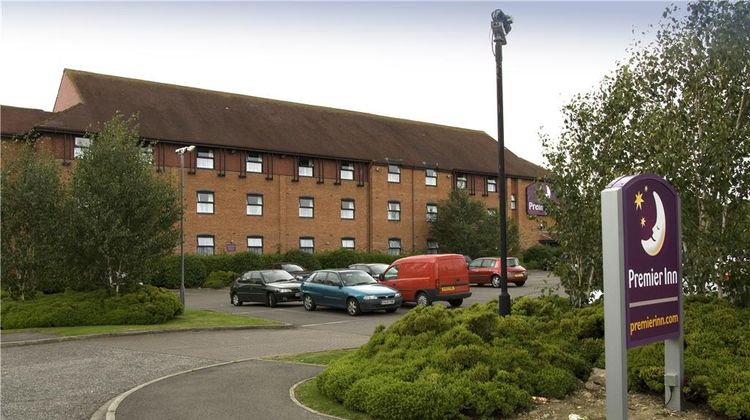 Premier Inn York South West Exterior