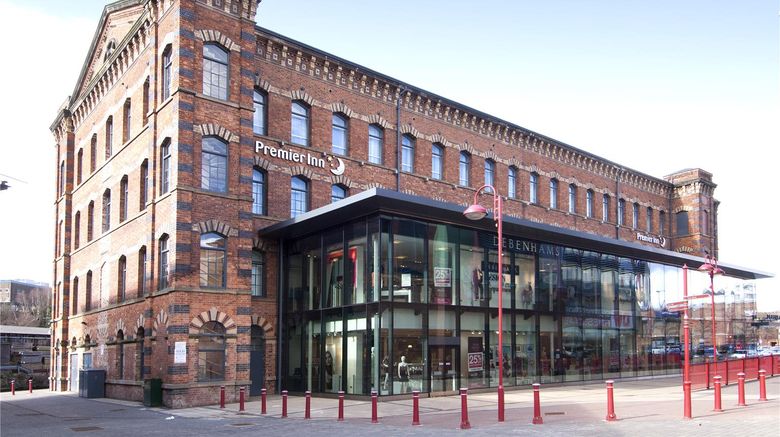 <b>Premier Inn Kidderminster Exterior</b>. Images powered by <a href="https://iceportal.shijigroup.com/" title="IcePortal" target="_blank">IcePortal</a>.