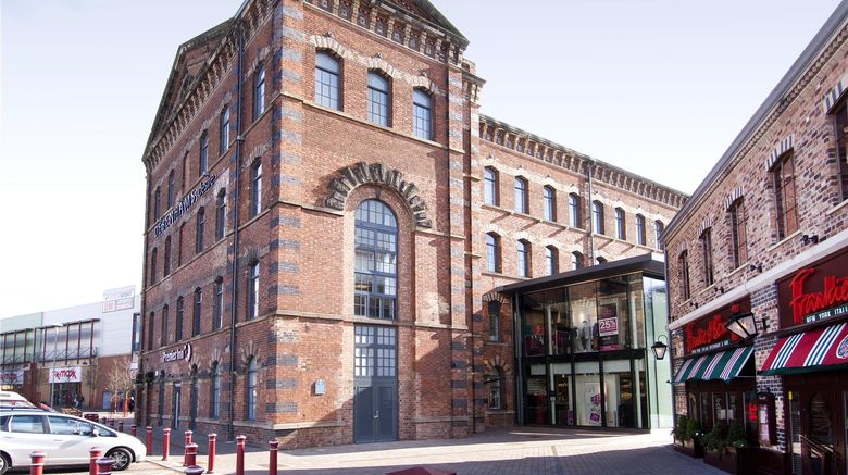 <b>Premier Inn Kidderminster Exterior</b>. Images powered by <a href="https://iceportal.shijigroup.com/" title="IcePortal" target="_blank">IcePortal</a>.