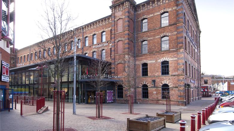 <b>Premier Inn Kidderminster Exterior</b>. Images powered by <a href="https://iceportal.shijigroup.com/" title="IcePortal" target="_blank">IcePortal</a>.