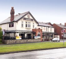 Premier Inn Bolton West Exterior