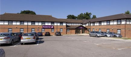 Premier Inn Southampton North Exterior