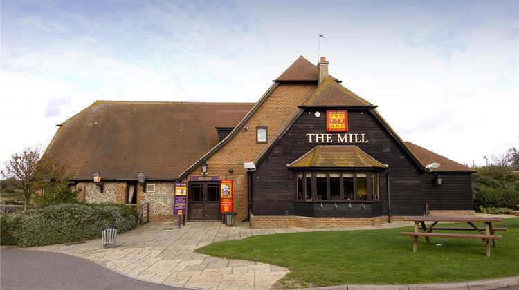 Premier Inn Eastbourne Exterior