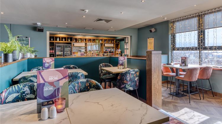 Premier Inn Southampton City Centre Restaurant