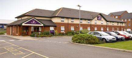 Premier Inn Taunton Central (North) Exterior