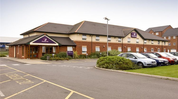 Premier Inn Taunton Central (North) Exterior