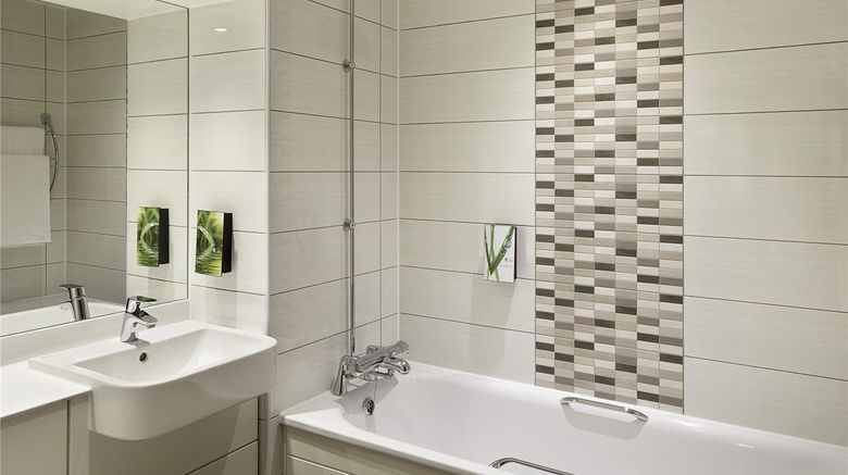 <b>Premier Inn Manchester (Denton) Room</b>. Images powered by <a href="https://iceportal.shijigroup.com/" title="IcePortal" target="_blank">IcePortal</a>.