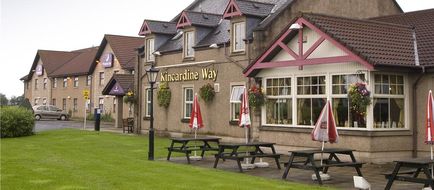 Premier Inn Falkirk North Exterior
