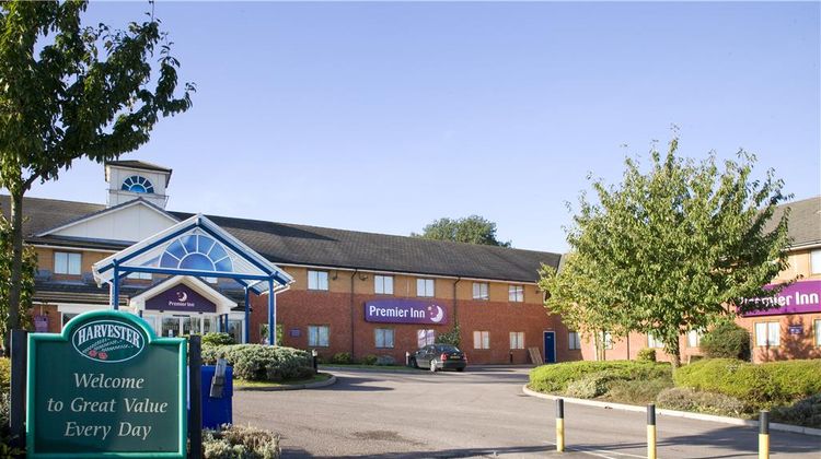 Premier Inn Luton South (M1, J9) Exterior