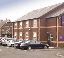 Premier Inn Glasgow (Paisley) Exterior