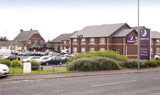 Premier Inn Glasgow (Paisley) Exterior