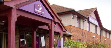 Premier Inn Mansfield Exterior