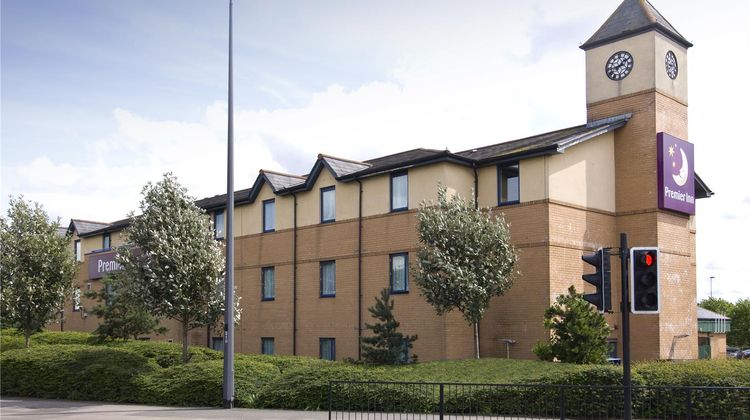 Premier Inn Bristol Filton Exterior
