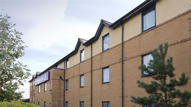 Premier Inn Bristol Filton Exterior