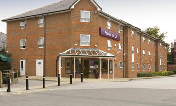 Premier Inn Leeds East