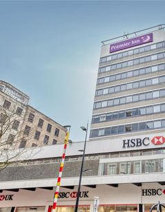 Premier Inn Birmingham New Street