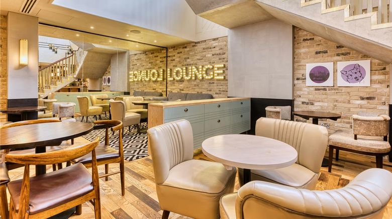 <b>hub by Premier Inn London Camden Restaurant</b>. Images powered by <a href="https://iceportal.shijigroup.com/" title="IcePortal" target="_blank">IcePortal</a>.